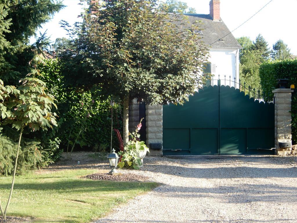 Chez Marie Cercy-la-Tour Exterior foto